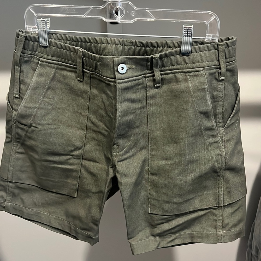 Mens Jean shorts. Size 33